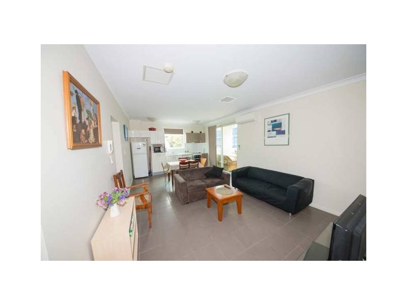 2/803 MAIN STREET, Kangaroo Point QLD 4169