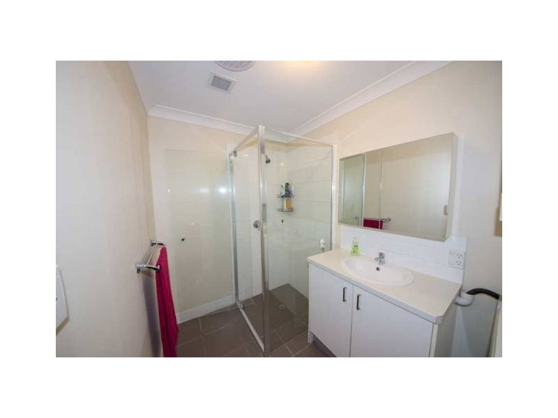 2/803 MAIN STREET, Kangaroo Point QLD 4169