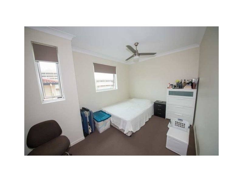 2/803 MAIN STREET, Kangaroo Point QLD 4169