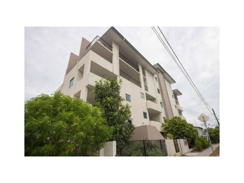 2/803 MAIN STREET, Kangaroo Point QLD 4169