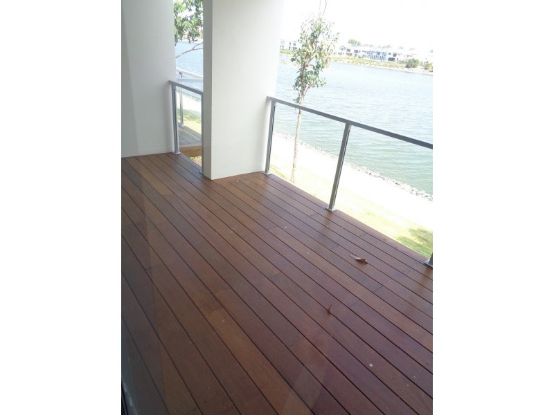 52/29-49 Varsity Parade, Varsity Lakes QLD 4227