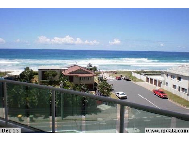 5 Woodroffe Ave, Main Beach QLD 4217