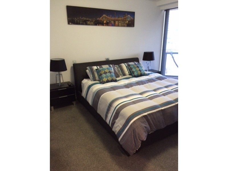42 Ferry Street, Kangaroo Point QLD 4169