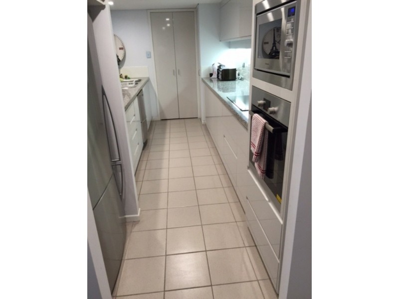 42 Ferry Street, Kangaroo Point QLD 4169
