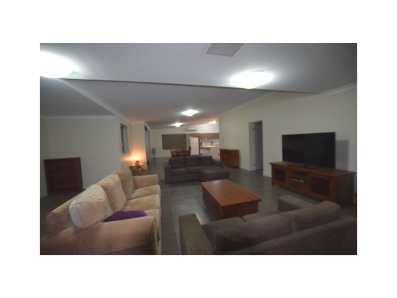 9/803 MAINS STREET, Kangaroo Point QLD 4169