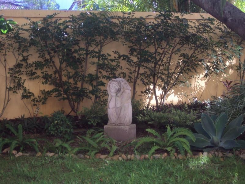 1/37 Mawarra Street, Chevron Island QLD 4217