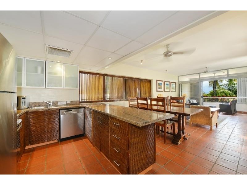 218/2 Macrossan Street, Port Douglas QLD 4877