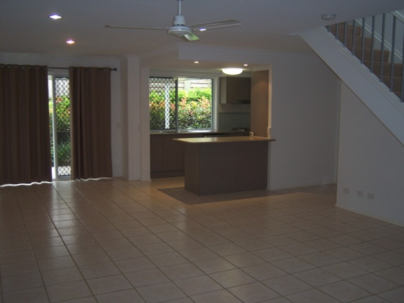 13/29 Lachlan Drive, Wakerley QLD 4154