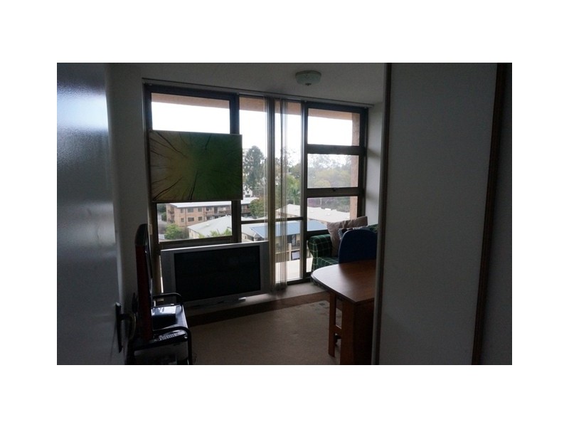 24/72 Sandford Street, St Lucia QLD 4067