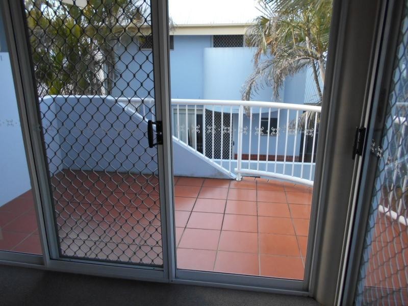 77/77 Sherwood Road, Toowong QLD 4066