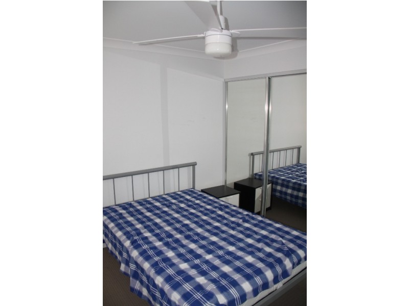 3 Compass Dr., Biggera Waters QLD 4216