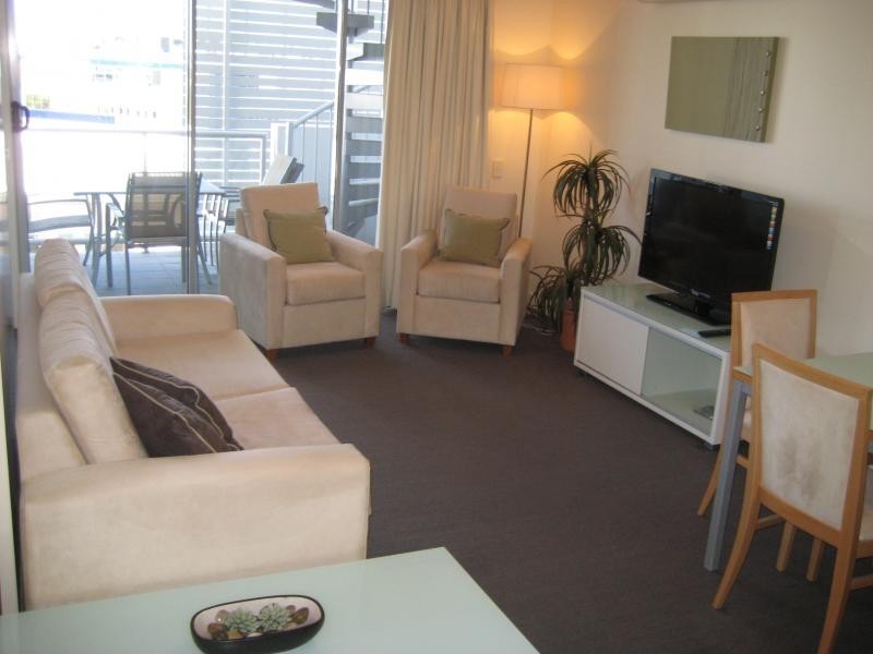 S16/8 Cordelia st, South Brisbane QLD 4101