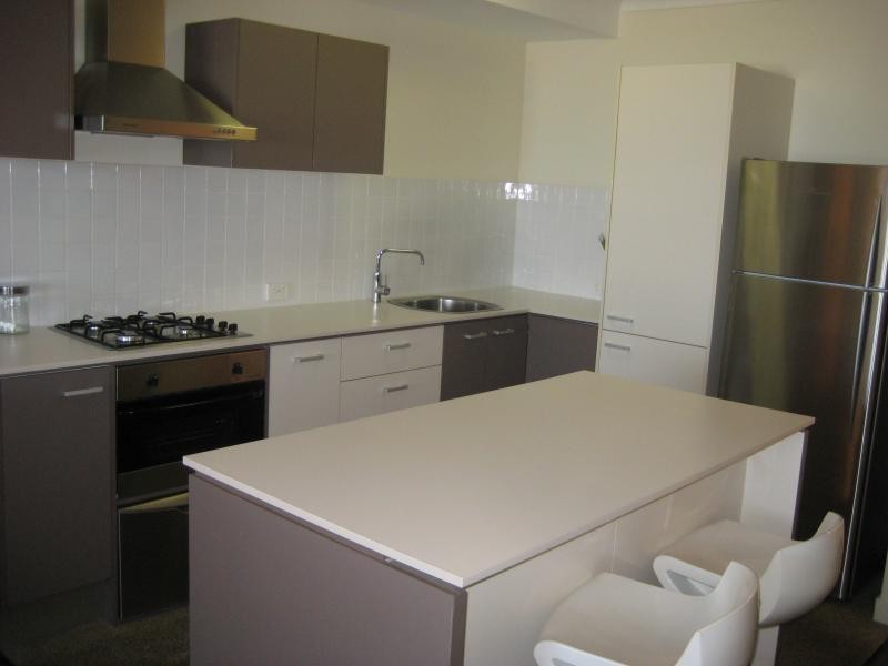 S16/8 Cordelia st, South Brisbane QLD 4101