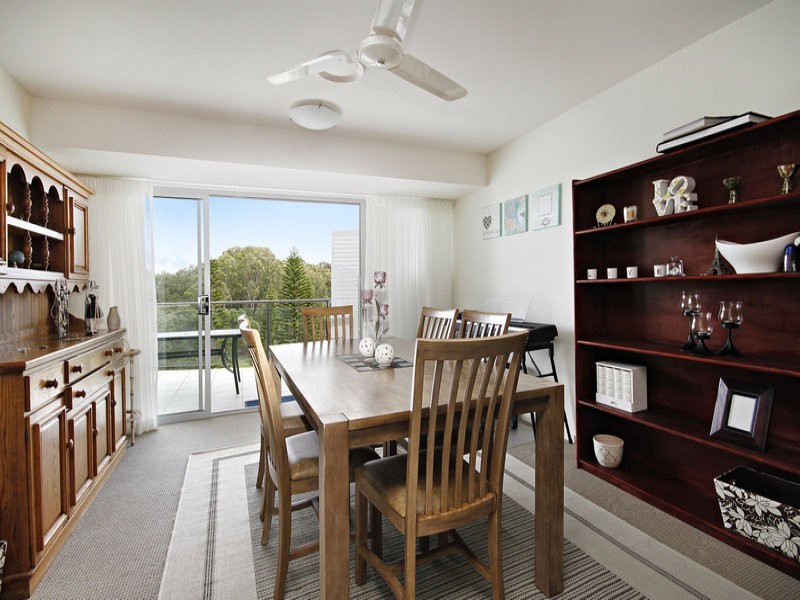 100/57 Grand Parade, Kawana Island QLD 4575