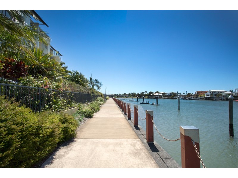 34/57 Grand Parade, Kawana Island QLD 4575