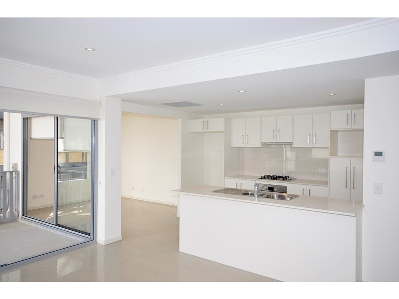 208/23 Robinson Place, Kelvin Grove QLD 4059