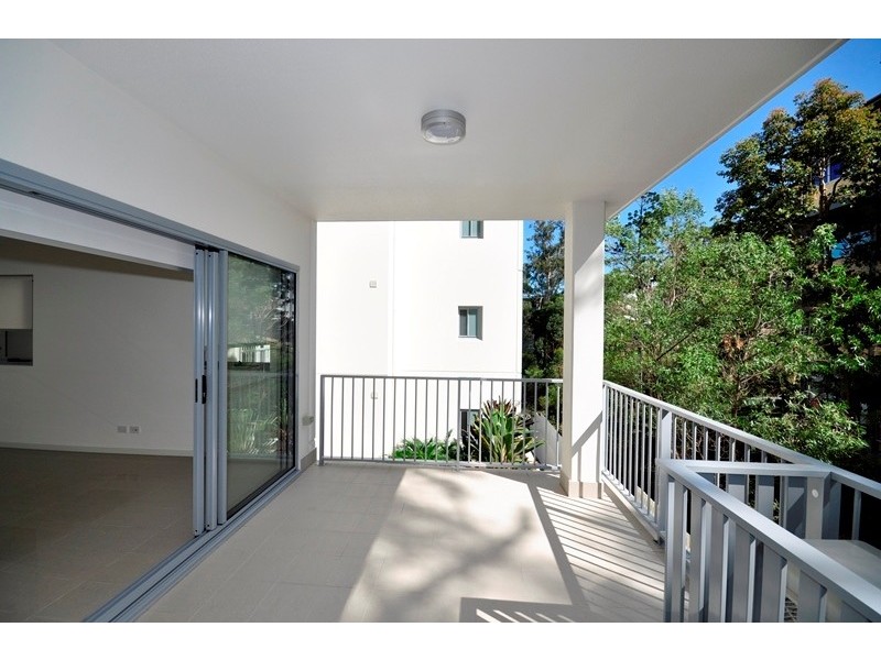 208/23 Robinson Place, Kelvin Grove QLD 4059