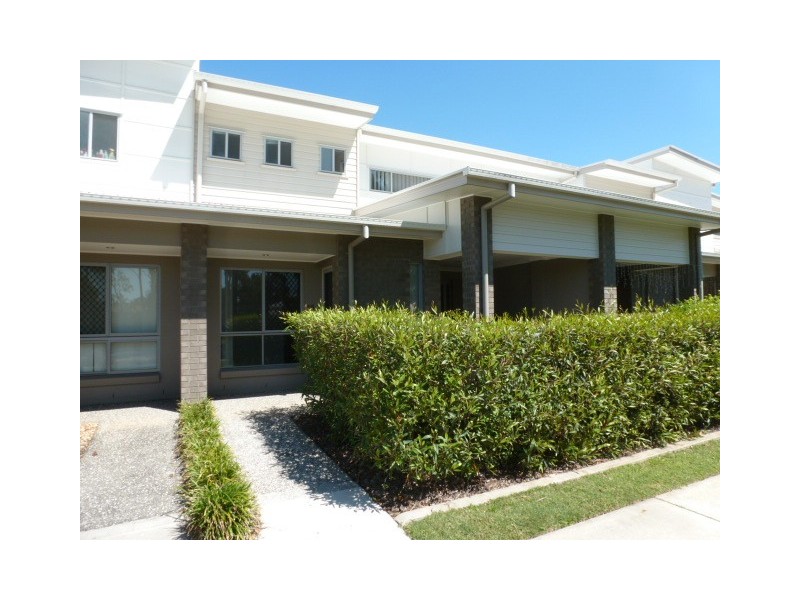 86 Carselgrove Ave, Fitzgibbon QLD 4018