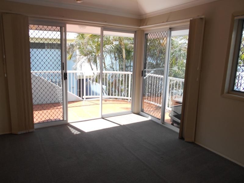 12/77 SHerwood Road, Toowong QLD 4066