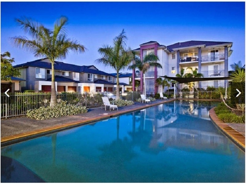 27/33 Clark St, Biggera Waters QLD 4216