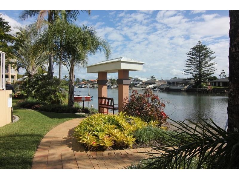 30/19 Taylor Street, Biggera Waters QLD 4216