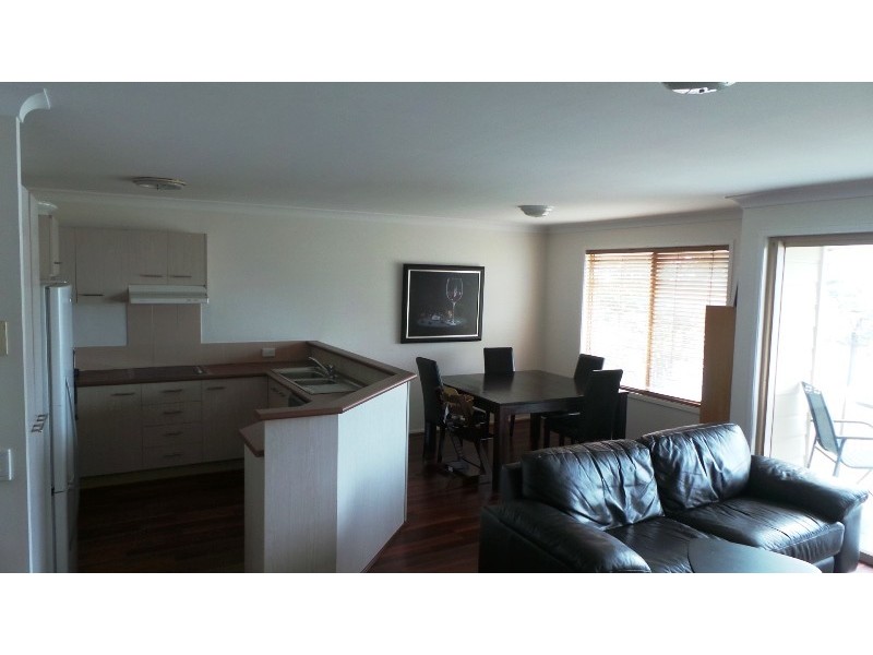 A/757 Ashmore Road, Ashmore QLD 4214