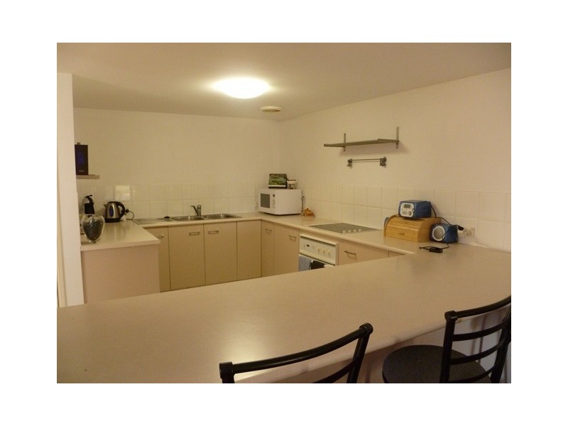 6 Crestridge Crescent, Oxenford QLD 4210