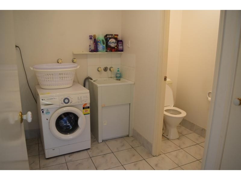 6 Crestridge Crescent, Oxenford QLD 4210