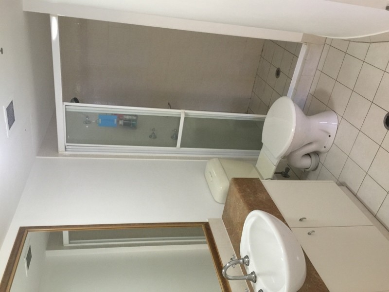 1045/2633 Gold Coast Highway, Broadbeach QLD 4218