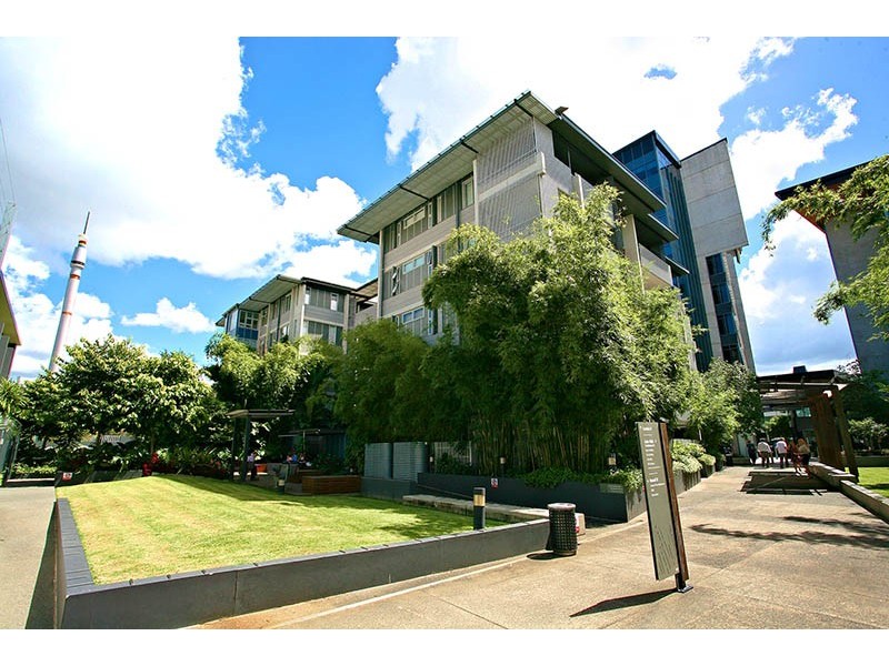 2421/40 Merrivale Street, South Brisbane QLD 4101