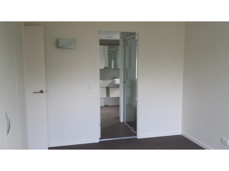 46/28 Bayview St, Runaway Bay QLD 4216