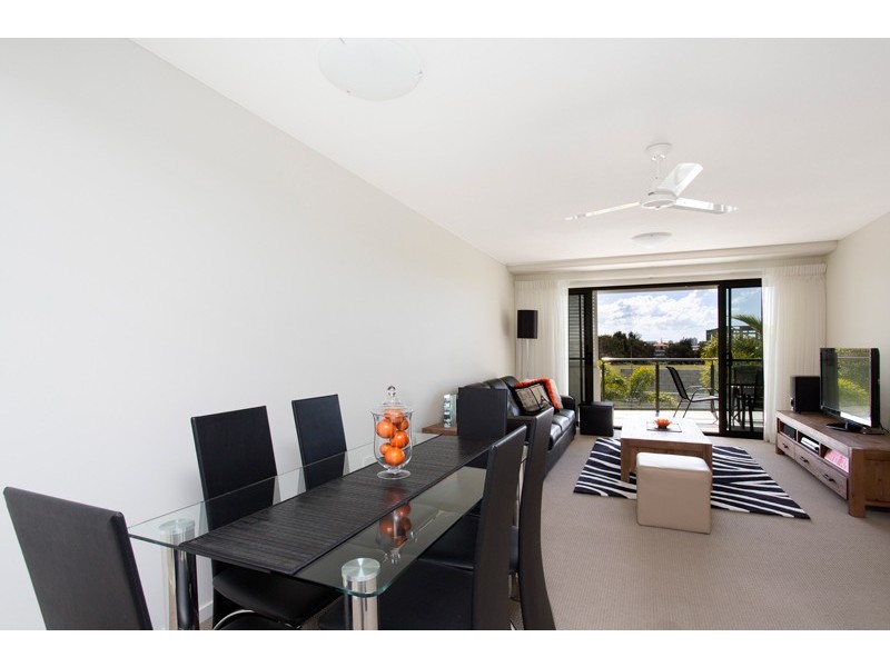 82/57 Grand Parade, Kawana Island QLD 4575