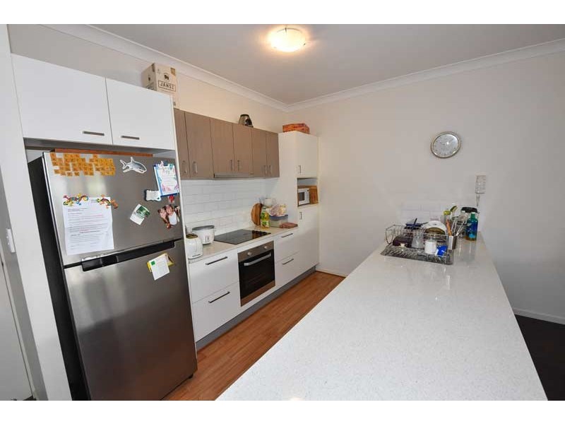 12/4-6 Lockhart Street, Woolloongabba QLD 4102