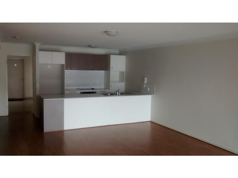 12/4-6 Lockhart Street, Woolloongabba QLD 4102