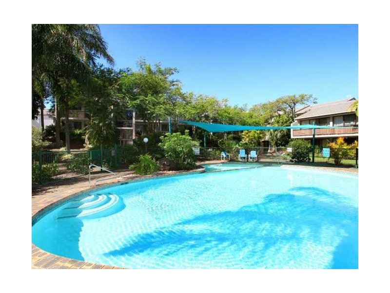 111 Markeri Street, Mermaid Waters QLD 4218