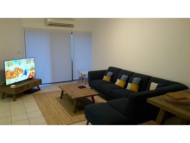 10/81 Boykambil Esp Nth, Hope Island QLD 4212