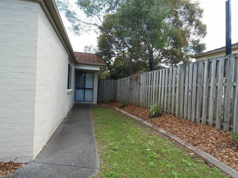 590 Pine Ridge Rd, Coombabah QLD 4216