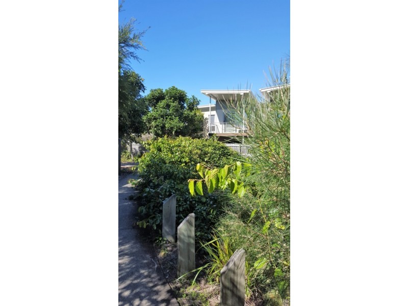 15 Catalina Drive, Mudjimba QLD 4564