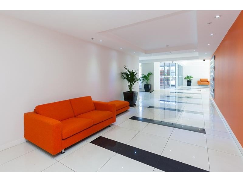 S13/8 Cordelia st, South Brisbane QLD 4101