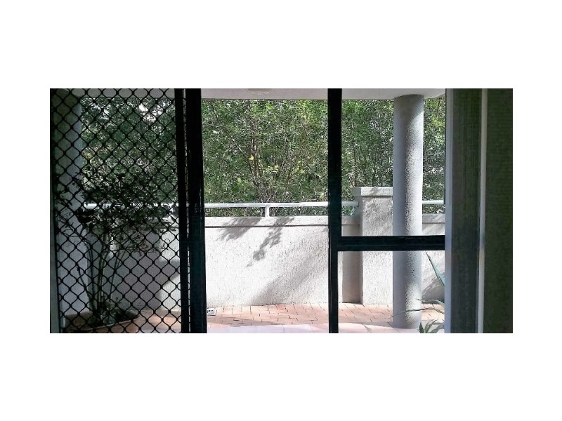 14/3650 Main Beach Parade, Main Beach QLD 4217