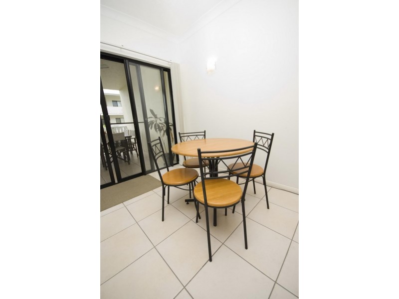 15/44 Pease street, Manoora QLD 4870