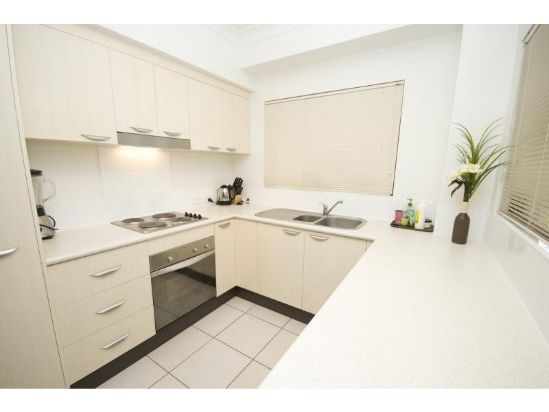 15/44 Pease street, Manoora QLD 4870