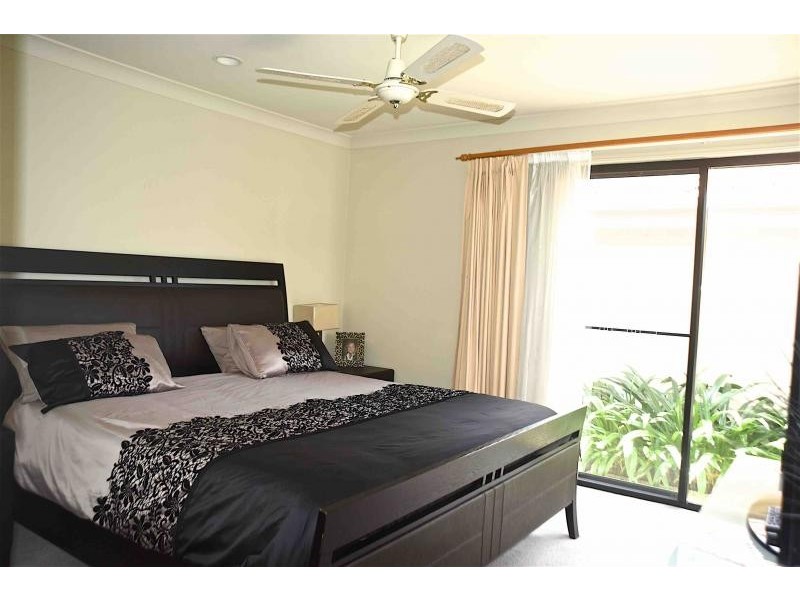 29/5 Assembly Dr, Varsity Lakes QLD 4227