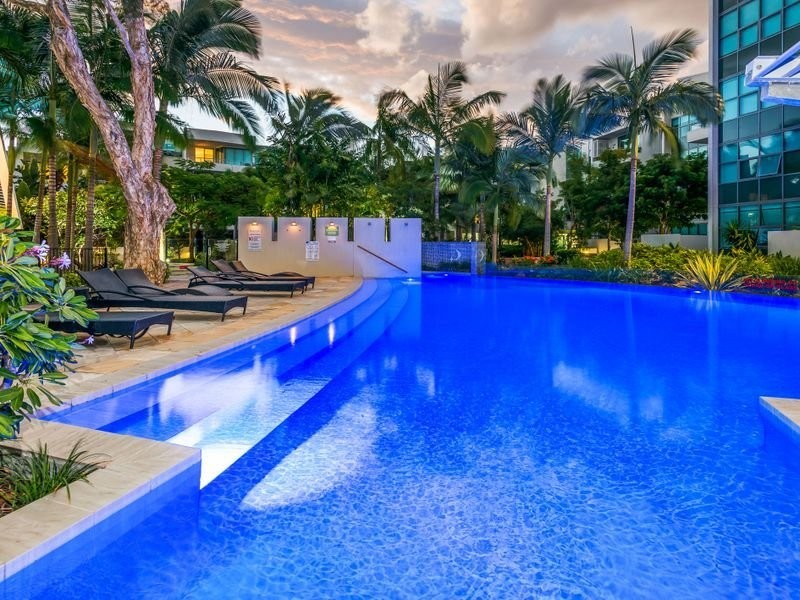 10/28 Bayview St, Runaway Bay QLD 4216