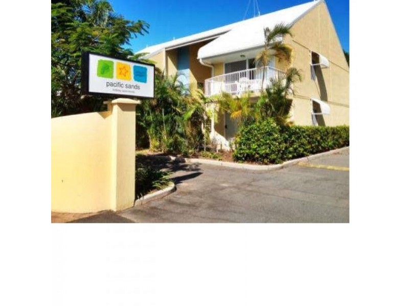 9/1 – 19 Poinciana Street, Holloways Beach QLD 4878