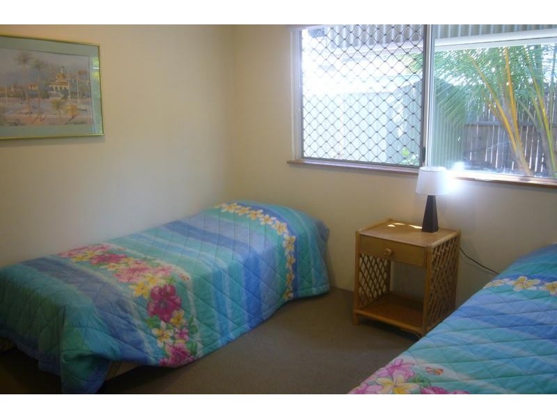 9/1 – 19 Poinciana Street, Holloways Beach QLD 4878