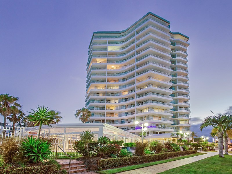 Palm Beach QLD 4221