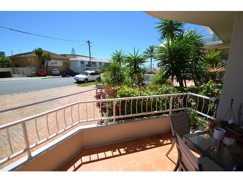 Palm Beach QLD 4221
