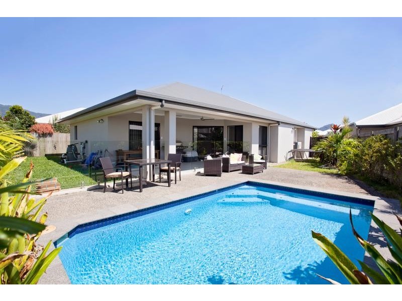 18 Marrabah Avenue, Smithfield QLD 4878
