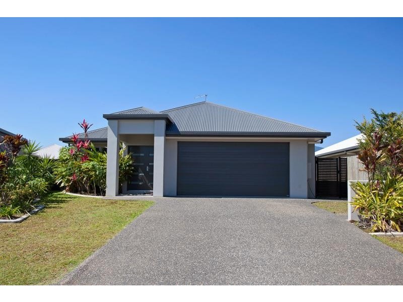 18 Marrabah Avenue, Smithfield QLD 4878